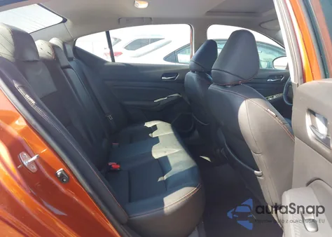 2019 Nissan Altima 2.5 Sr z USA, uszkodzony, nr VIN 1N4BL4CV5KC106059